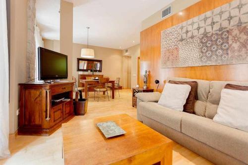 Sleep & Stay Apartamento de lujo — 4-Star Luxury Hotel in Girona, Spain