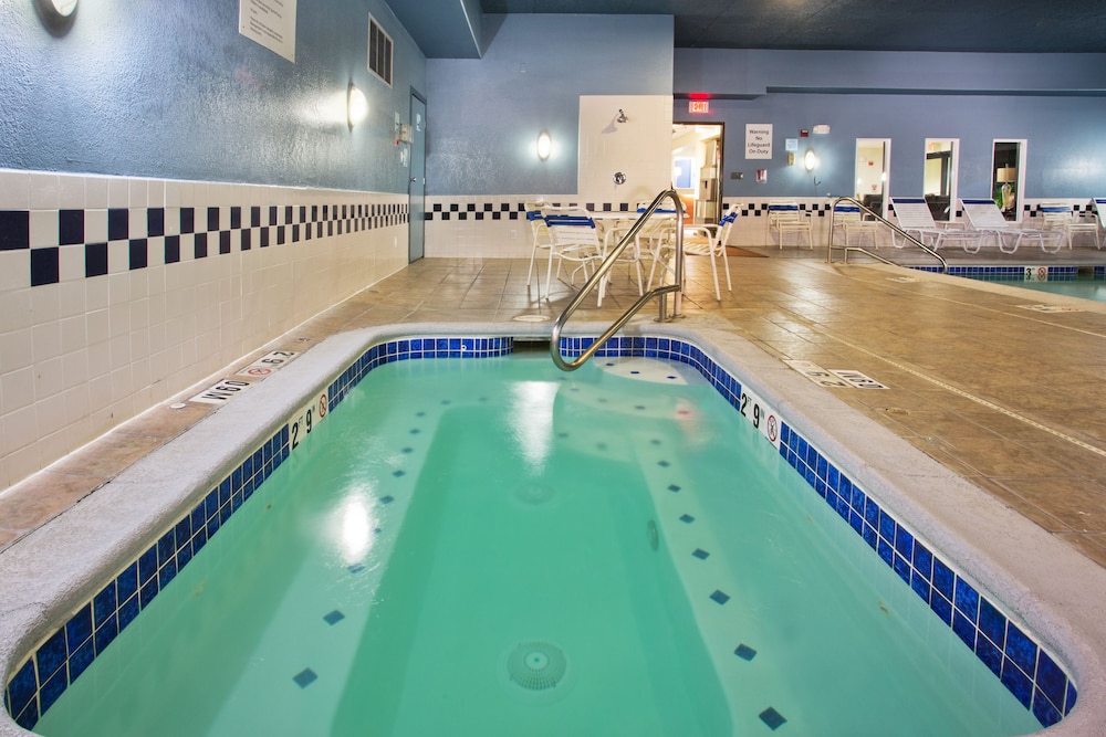 Holiday Inn Express Pendleton by IHG - photo 19