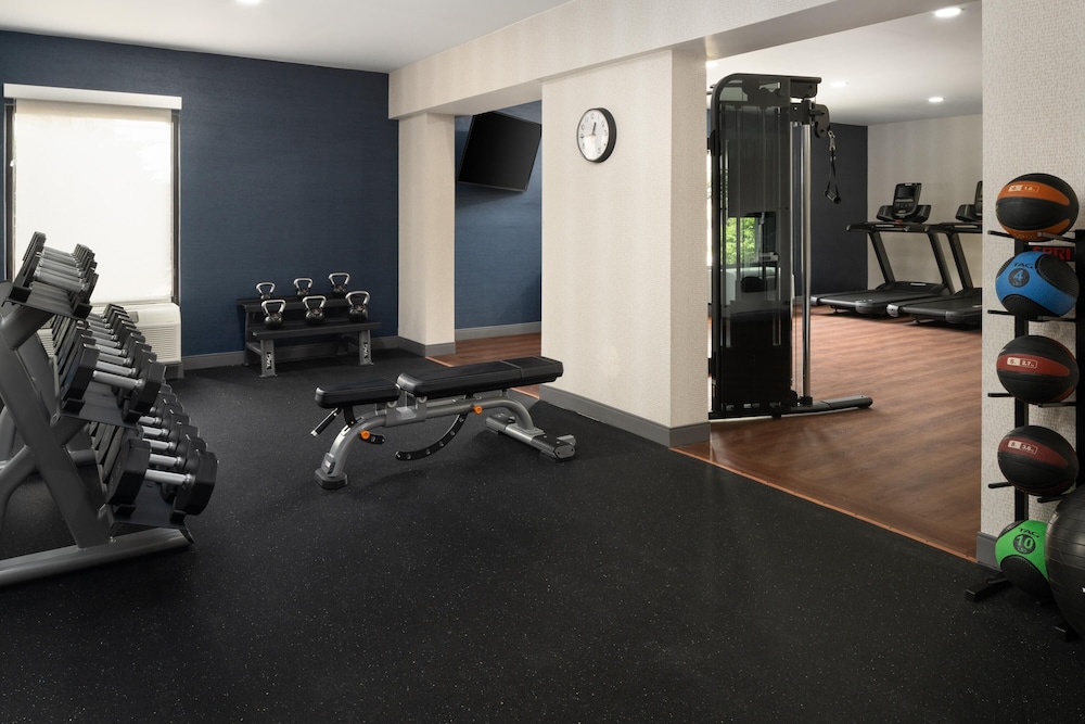 Hampton Inn Chambersburg - photo 27