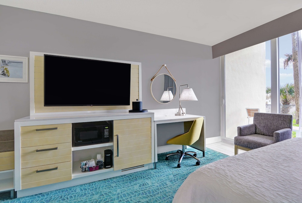 Hampton Inn Jacksonville Beach Oceanfront - photo 20