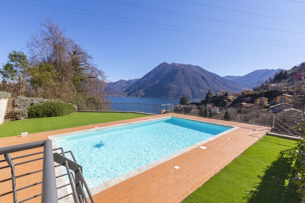 Bella Argegno — 4-Star Luxury Hotel in Argegno, Italy