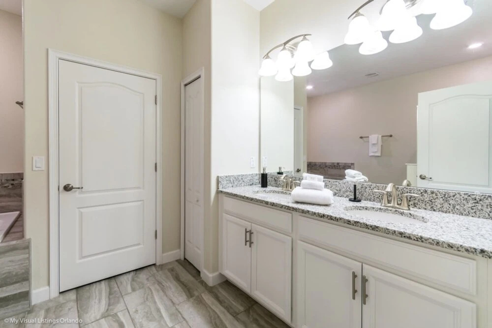 9 Bedroom 5 Bathroom Champions Gate Resort - photo 18
