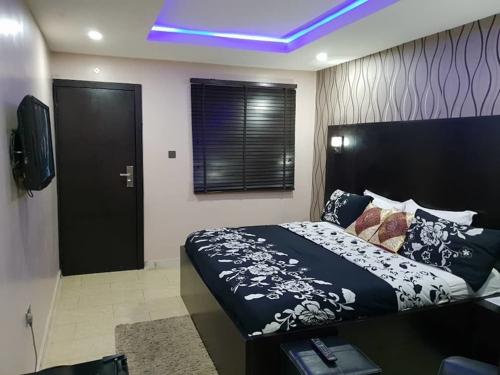Number 95 Suites - last minute hotel in Lagos