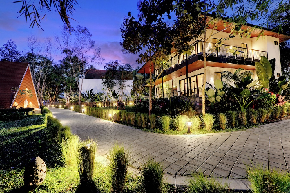 Sandesh Water Edge Kabini — Heggadadevankote