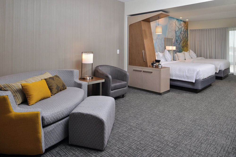 Courtyard by Marriott Kansas City Olathe - photo 18