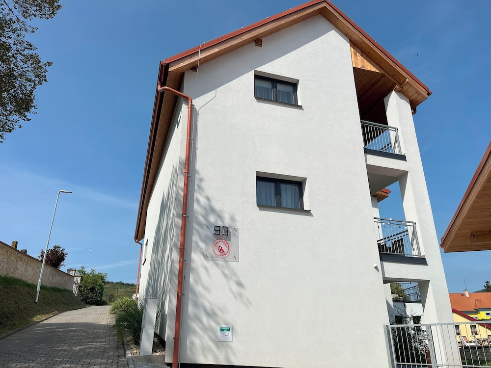 Stará vinice - carbon neutral hotel in Litomerice
