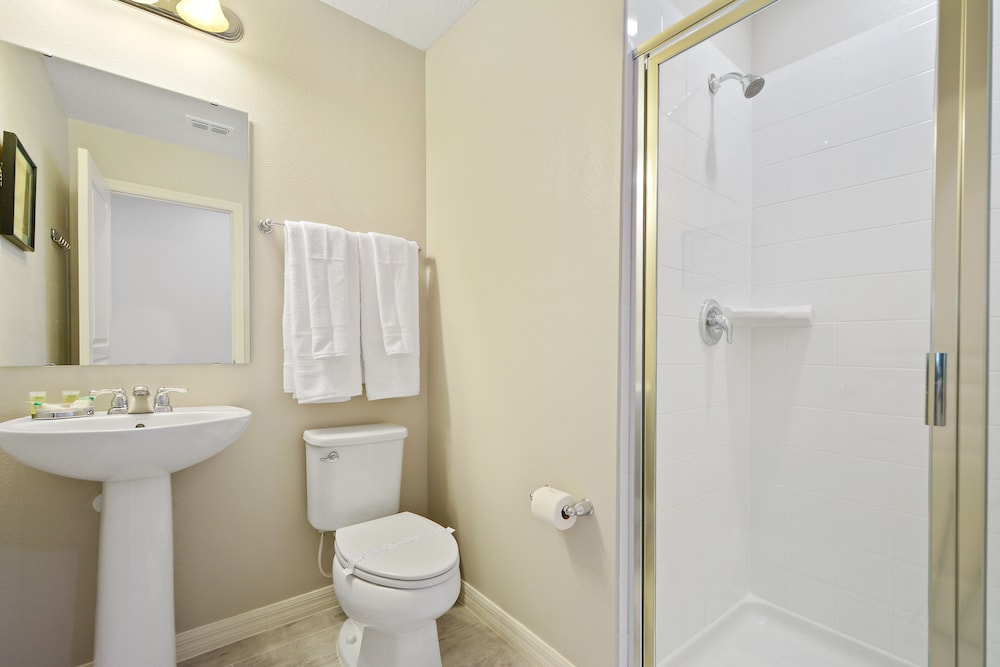 Family Friendly 4 Bedroom close to Disney in Compass Bay Resort 5108 - photo 20