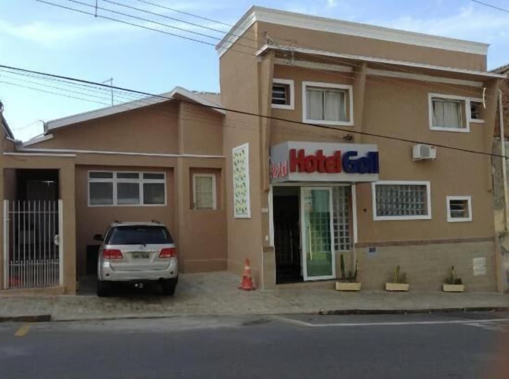 Hotel Goll — hotel in Limeira