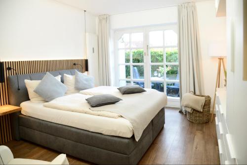 Am Rosenhain 14 Am Rosenhain 14 Appartement 3 — 4-Star Luxury Hotel in Timmendorfer Strand, Germany
