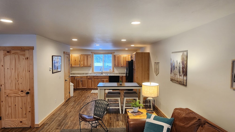 Beargrass Lodging and RV Resort - photo 84