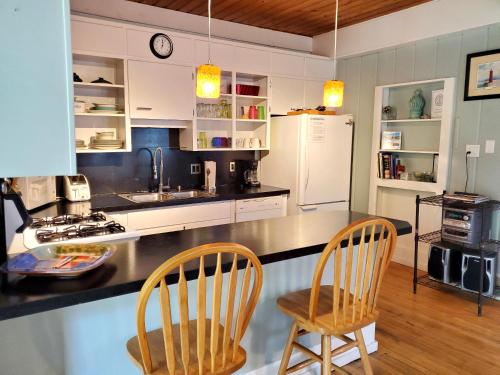 Walking Distance to downtown Grand Haven — hotel in Grand Haven