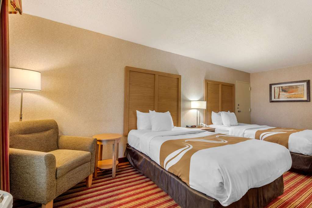Quality Inn Exit 4 - photo 10