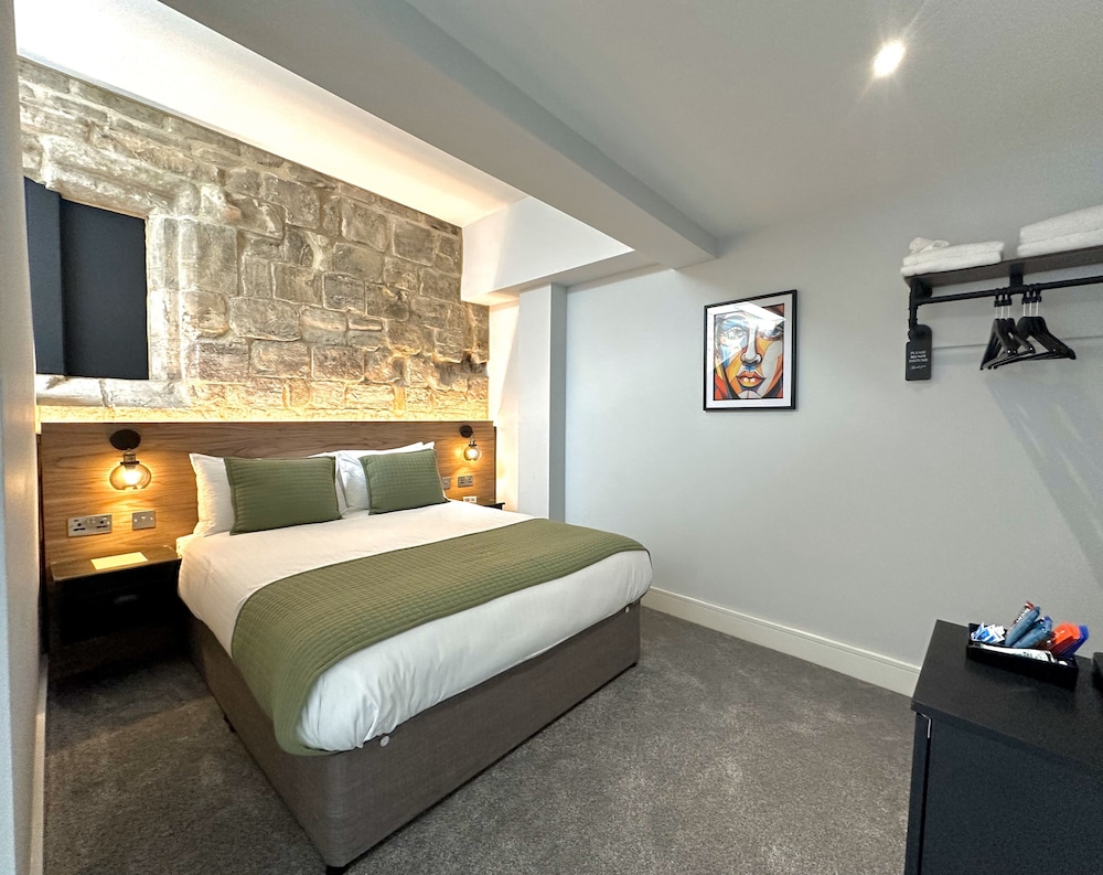 The Abbots Boutique Hotel — hotel in Selby