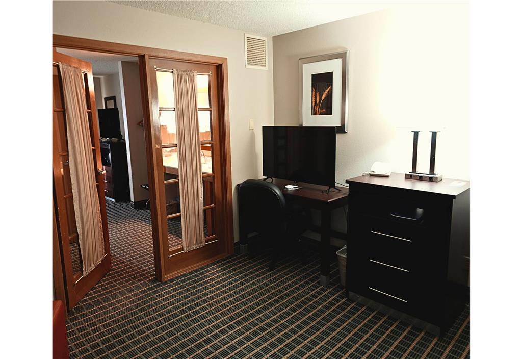 Baymont by Wyndham Marshalltown - photo 25