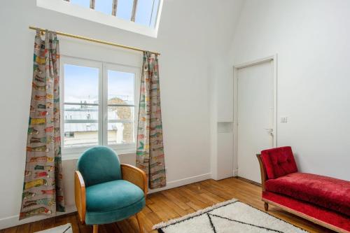 Studio Emerald Welkeys - carbon neutral hotel in Paris