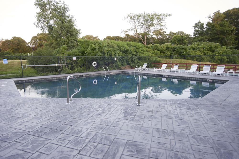Sandwich Lodge & Resort - photo 55