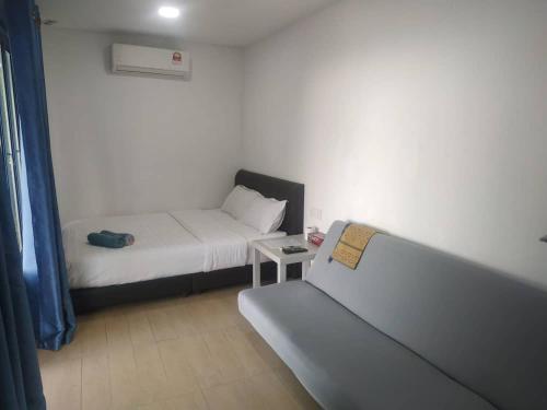 LeThuHouse - carbon neutral hotel in Malacca