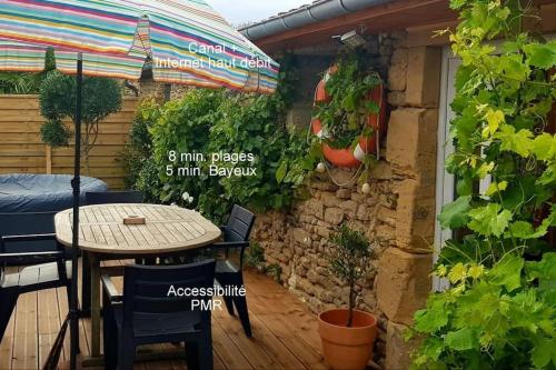 L'ancre du Bessin Proximite Bayeux Et Plages du Debarquement D Day SPA En Option Accessible Pmr — hotel in Saint-Vigor-Le-Grand