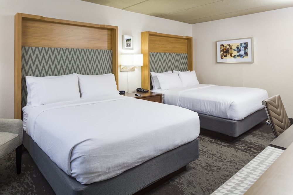 Holiday Inn Salem I 93 at Exit 2 by IHG - photo 16