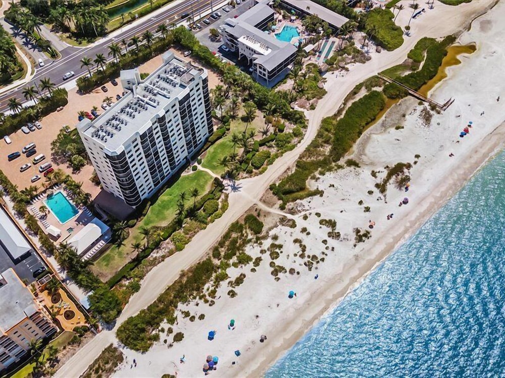 Riviera Club 204 - photo 13