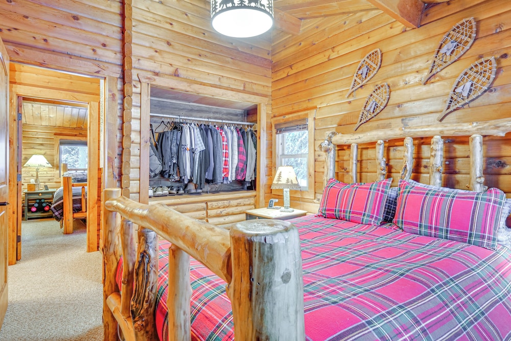 5 Mi to Breckenridge Ski Resort: Cozy Wood Cabin - photo 19