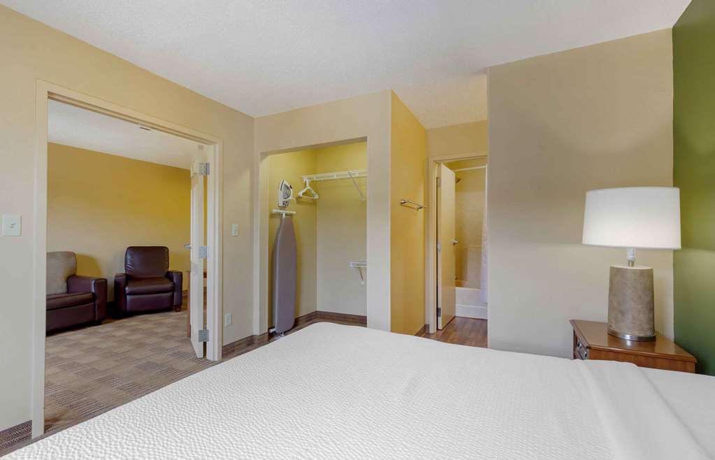 Extended Stay America Suites Fayetteville Fort Bragg - photo 19