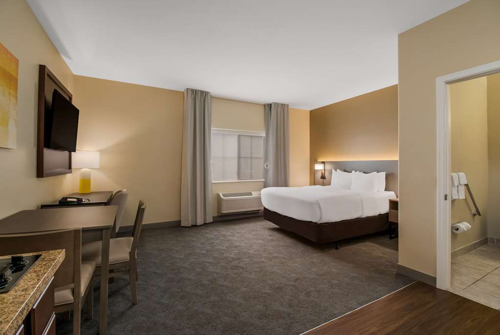 Comfort Inn & Suites Barnesville Frackville - photo 2