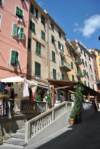 Banchi in Riomaggiore, Italy