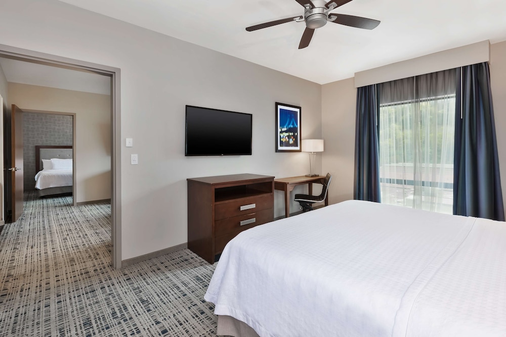 Homewood Suites by Hilton Pittsburgh Downtown - photo 15
