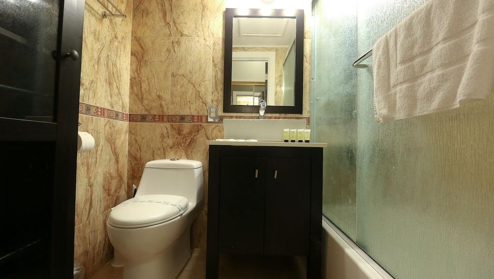 512 Parcial Ocean View Hollywood Beach Resort - photo 23