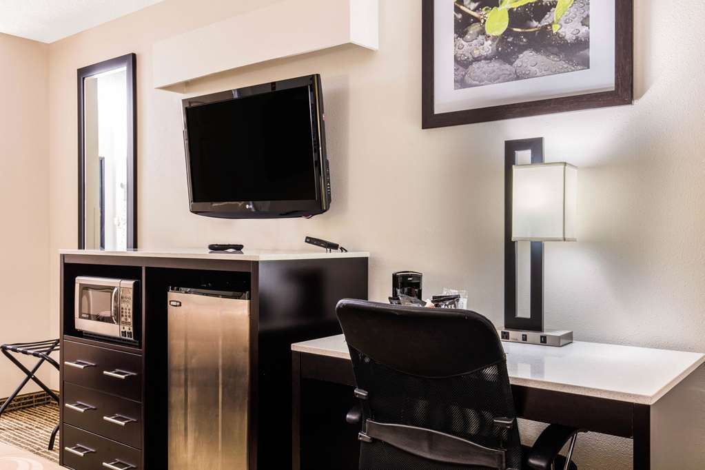 Quality Inn Trussville I 59 exit 141 - photo 20