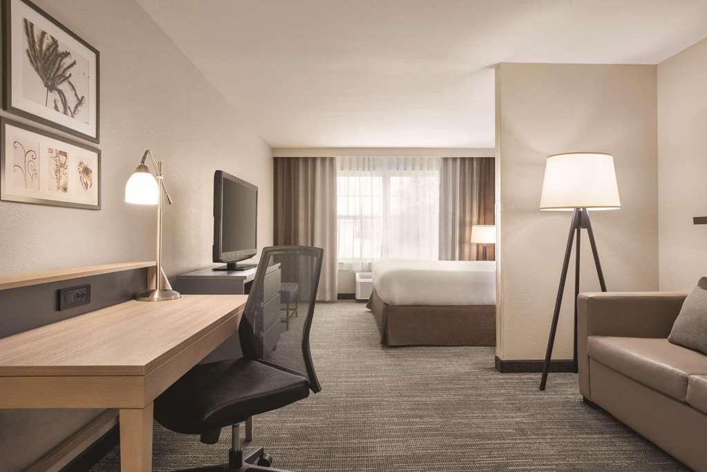 Country Inn & Suites by Radisson Dubuque IA - photo 10