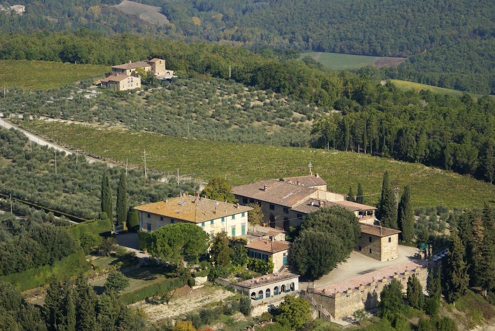 Agriturismo La Papessa — 4-Star Luxury Hotel in Siena, Italy