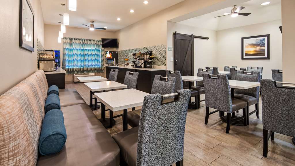 Best Western Mayport Inn & Suites - photo 6