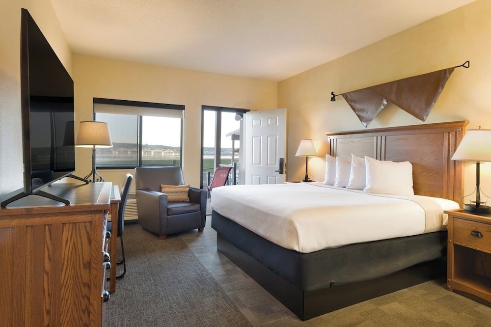 Cedar Shore Resort - photo 10
