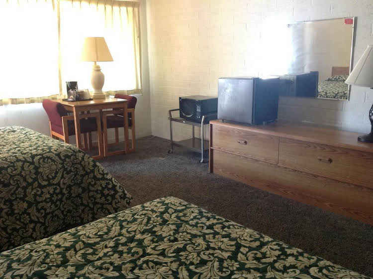 Wiebe Motel - featured photo