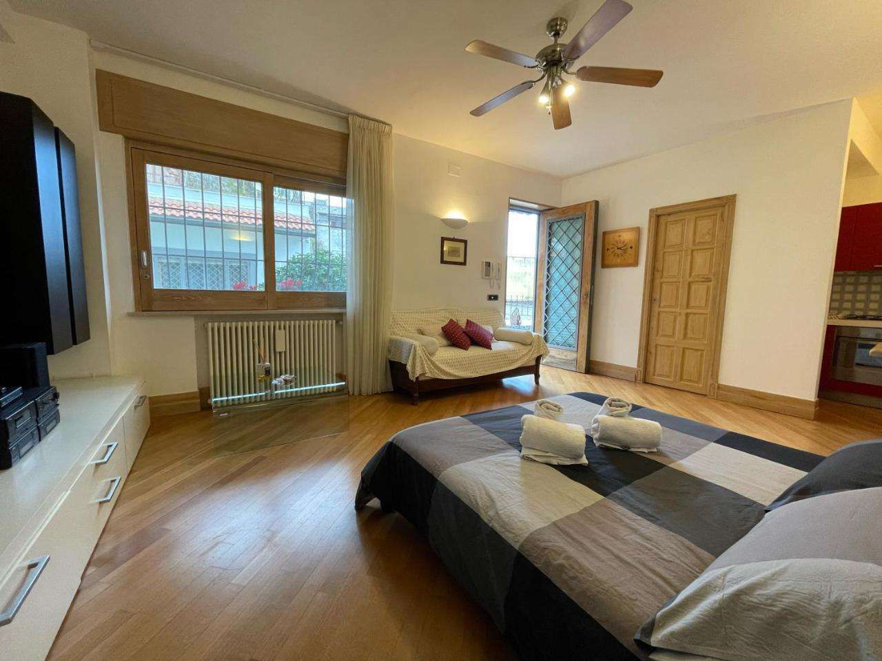 Guestsuite Maison 80123 — 4-Star Luxury Hotel in Naples, Italy