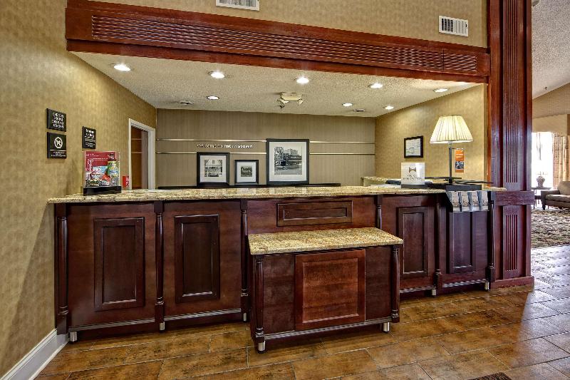 Hampton Inn Morristown - photo 12