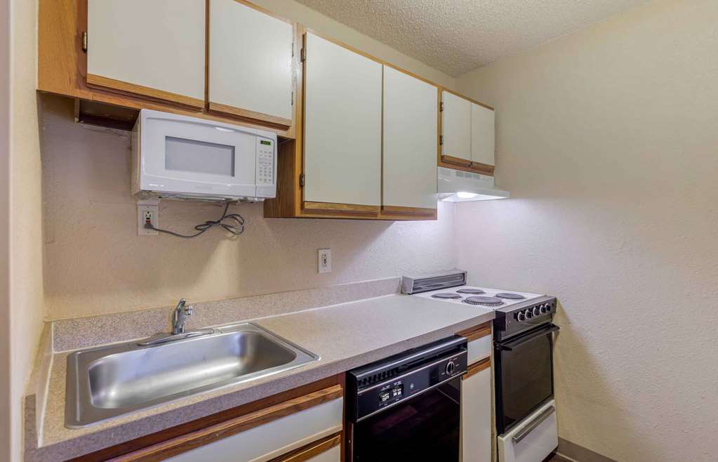 Extended Stay America Select Suites Richmond Innsbrook - photo 36