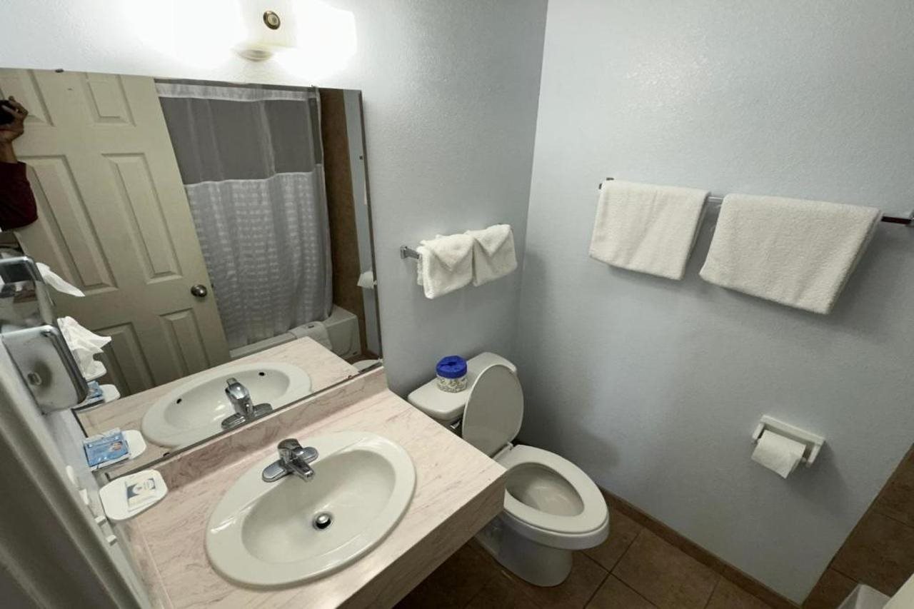 Longhorn Motel Boise City - photo 27