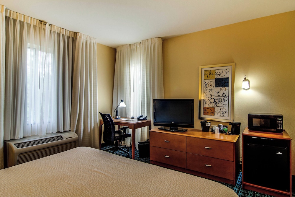 Fairfield Inn & Suites Palm Coast I 95 - photo 7