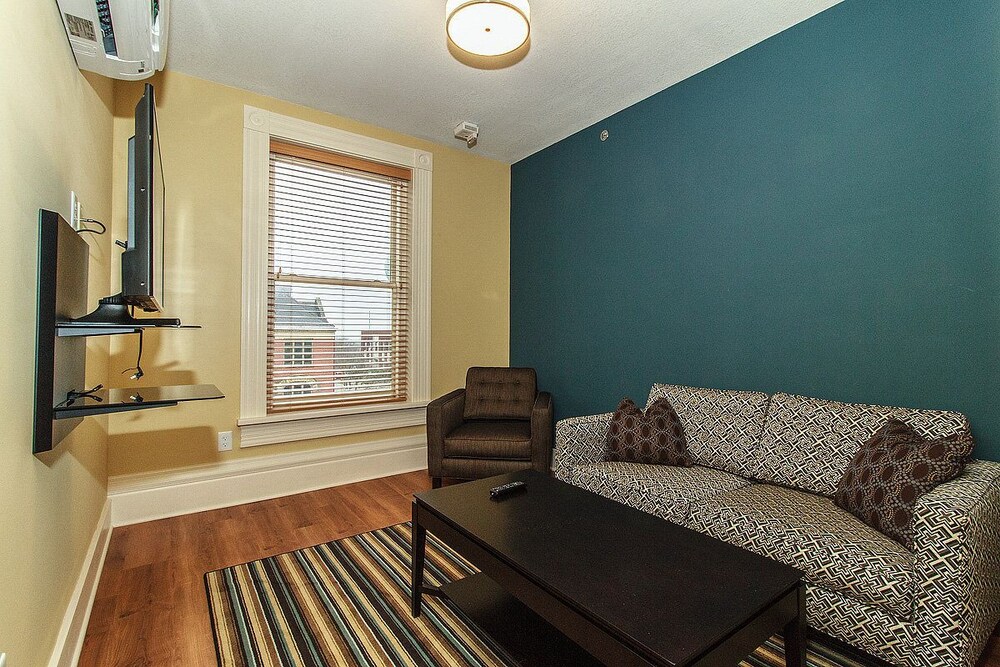 Clarendon Extended Stay Hotel - photo 7