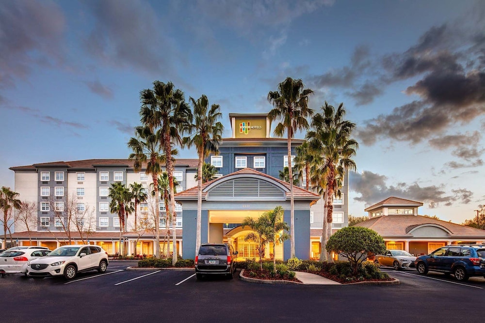 EVEN Hotel Sarasota Lakewood Ranch by IHG - photo 40