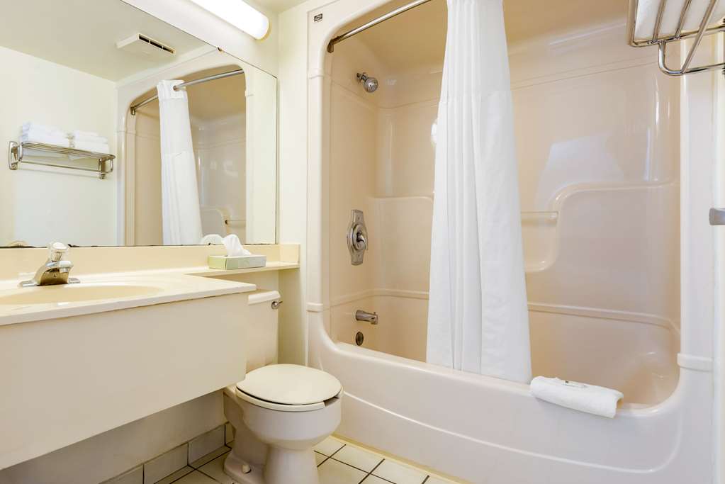 Quality Inn Falconer Jamestown - photo 28
