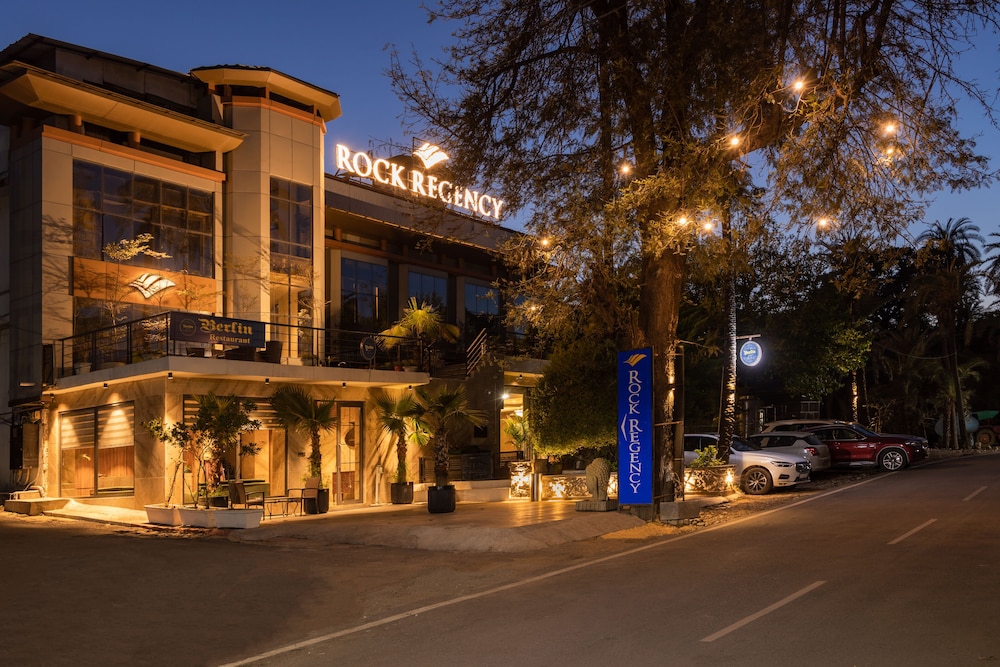 Hotel Rock Regency Mount Abu A Boutique Rodetel in Abu Road, India