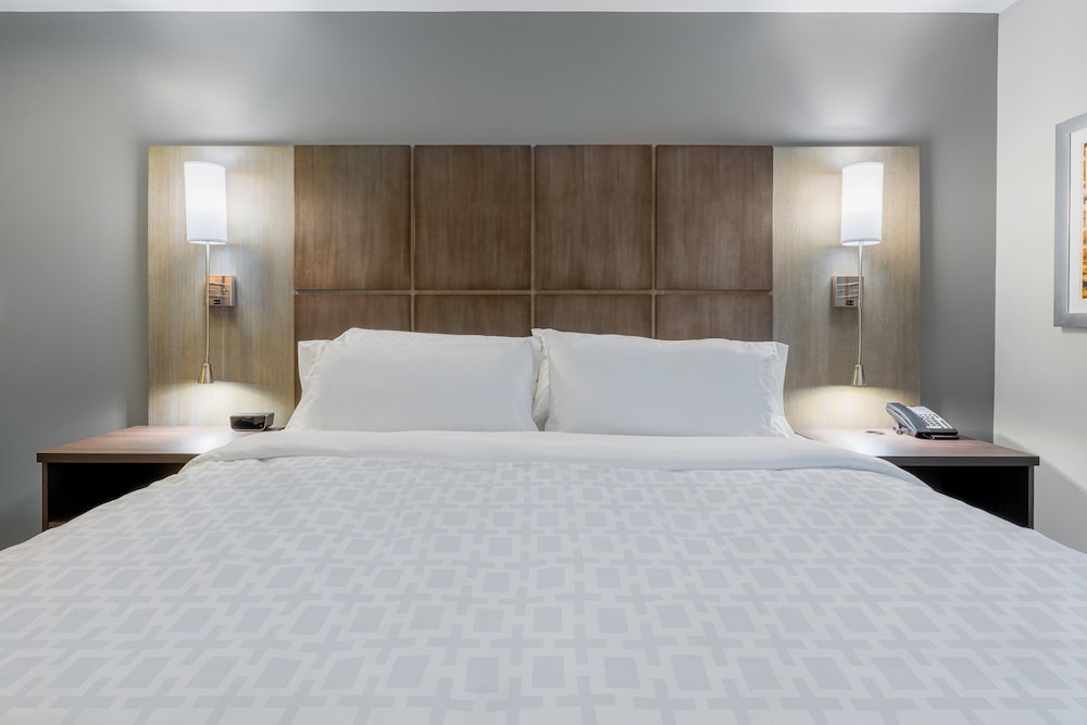 Candlewood Suites Cookeville by IHG - photo 9