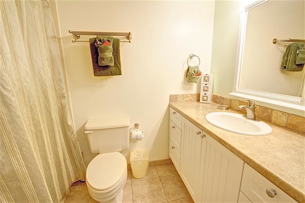 Hibiscus Resort C 2 Bedroom Condo by MCM - photo 9