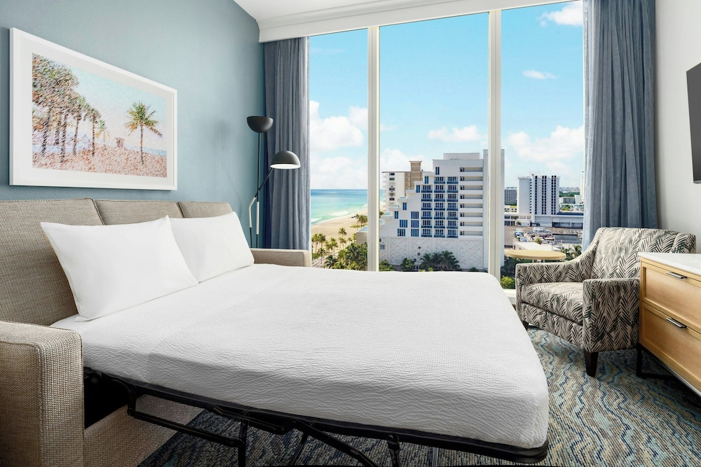 Courtyard by Marriott Oceanside Fort Lauderdale Beach - photo 18