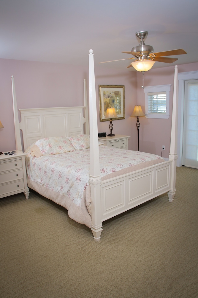 Sheepscot Harbour Village Resort - photo 38