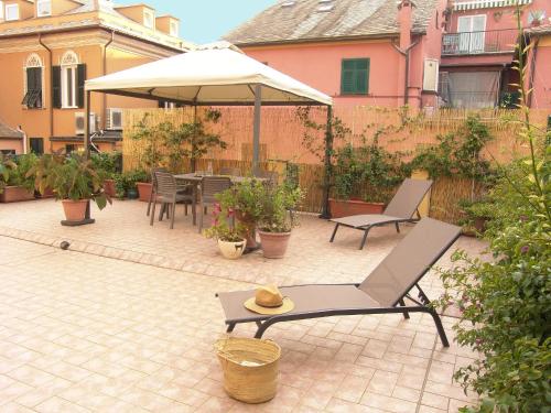 Residenza Cavour Appartamento AGAVE — 4-Star Luxury Hotel in Levanto, Italy